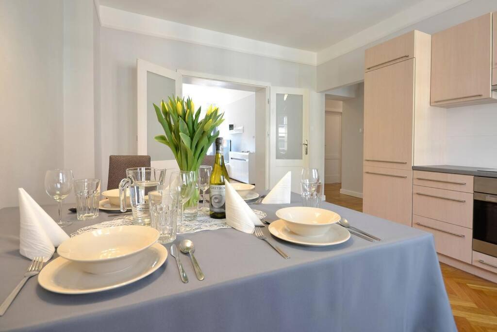 Z Apartment On Town Hall - Rynek Ratusz - 2 Rooms Wroclaw Exterior photo